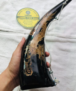 Alternative view of Tù Và Sừng Trâu Chạm Khắc Rồng
